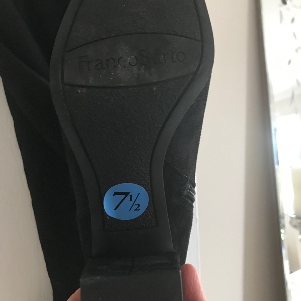 Boots - Picture 2 of 3